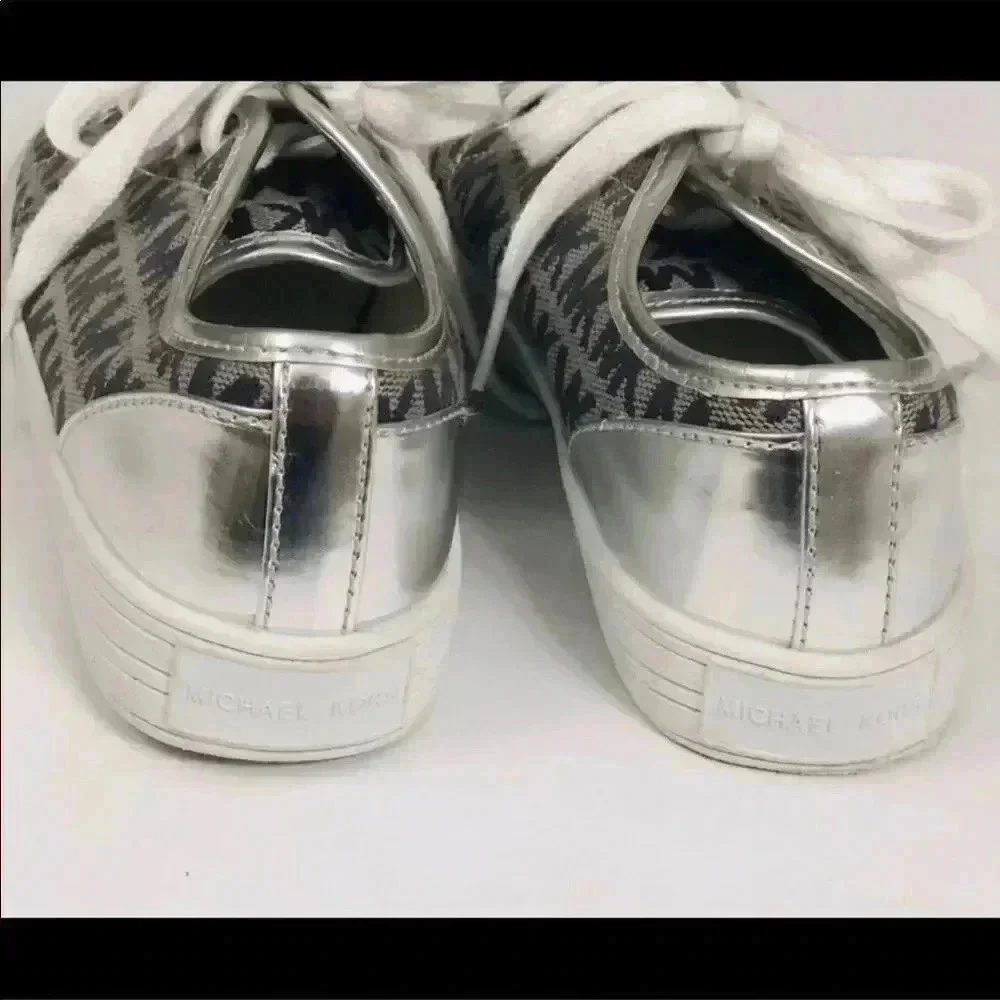 Michael Kors logo signature‎ canvas tennis shoes